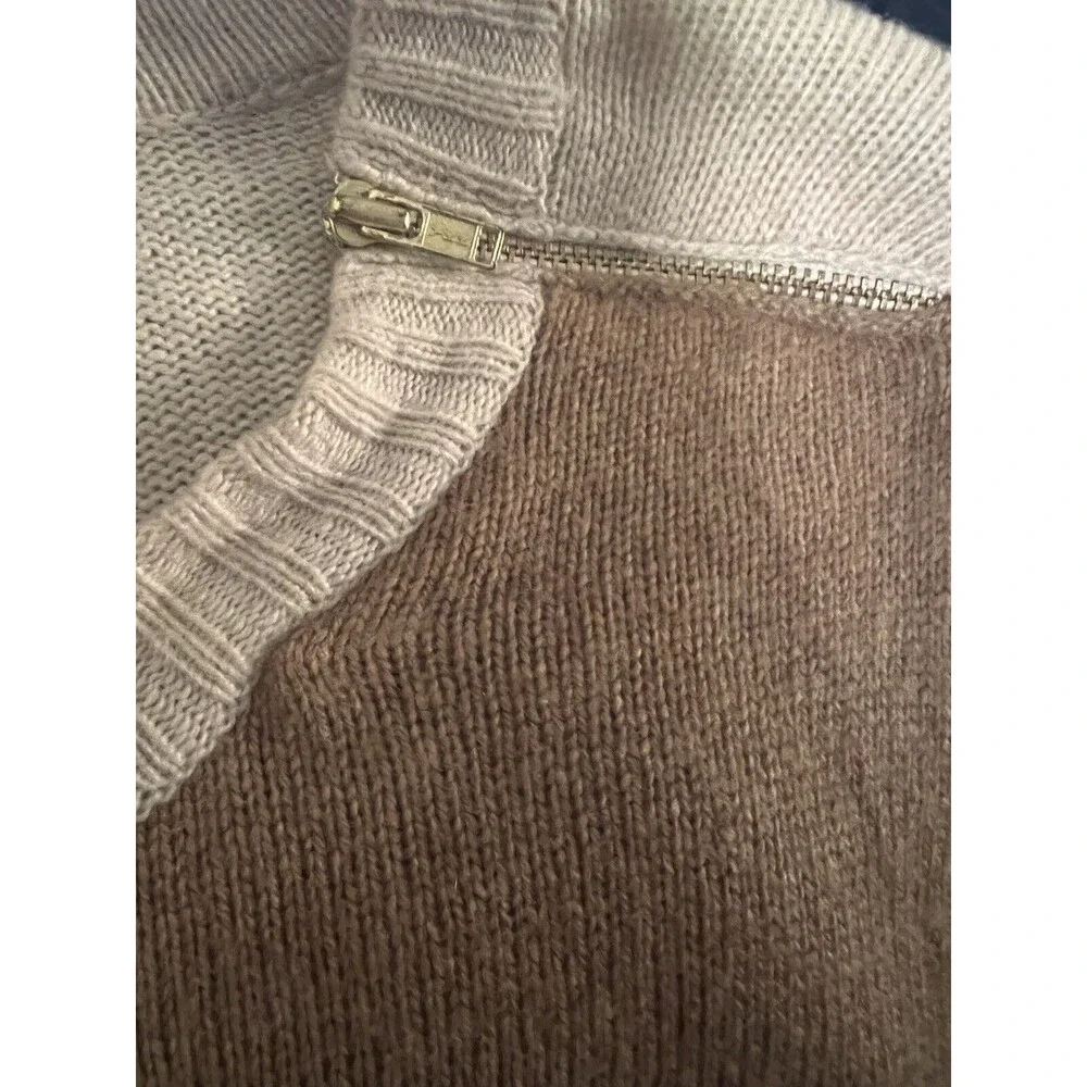 J. Crew sweater womens XS Wool pullover 2 tone zipper minimalist capsule neutral